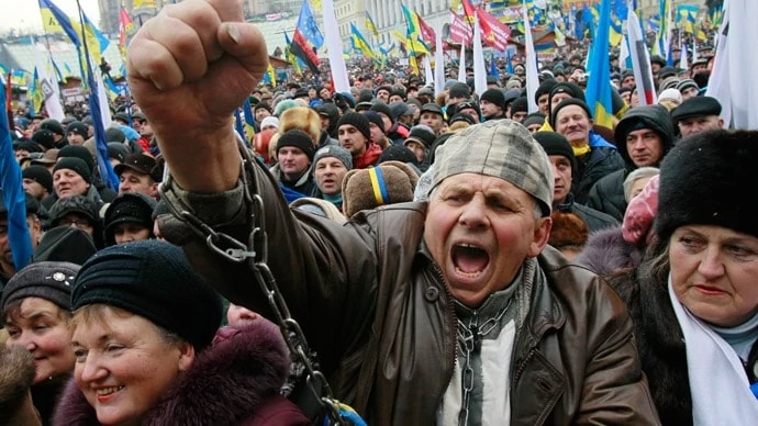 ชัยชนะของการประท้วงจากพลังที่บริสุทธิ์ของประชาชนชาวยูเครน