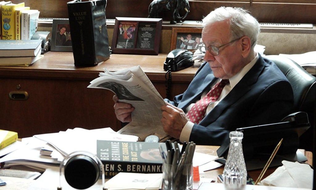Buffet ชอบอ่านหนังสือพิมพ์มากกว่าดูข่าวทางทีวี (CR:Neckar Substack)