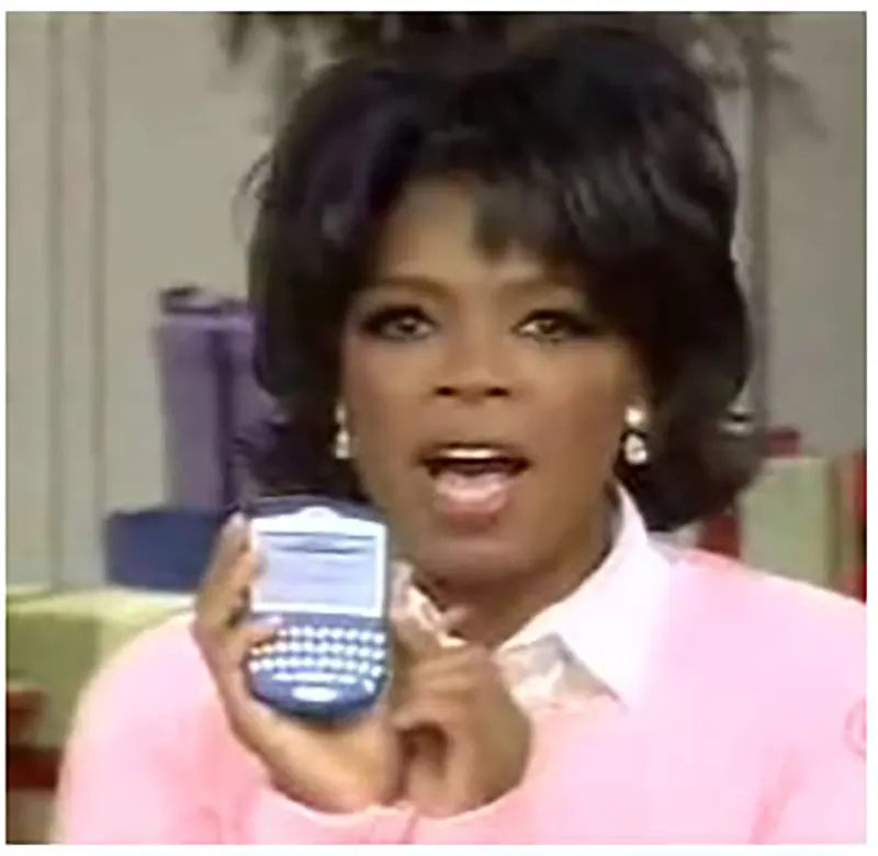 Oprah Winfrey ผู้จุดกระแสความนิยม Blackberry (CR:SlidePlayer)